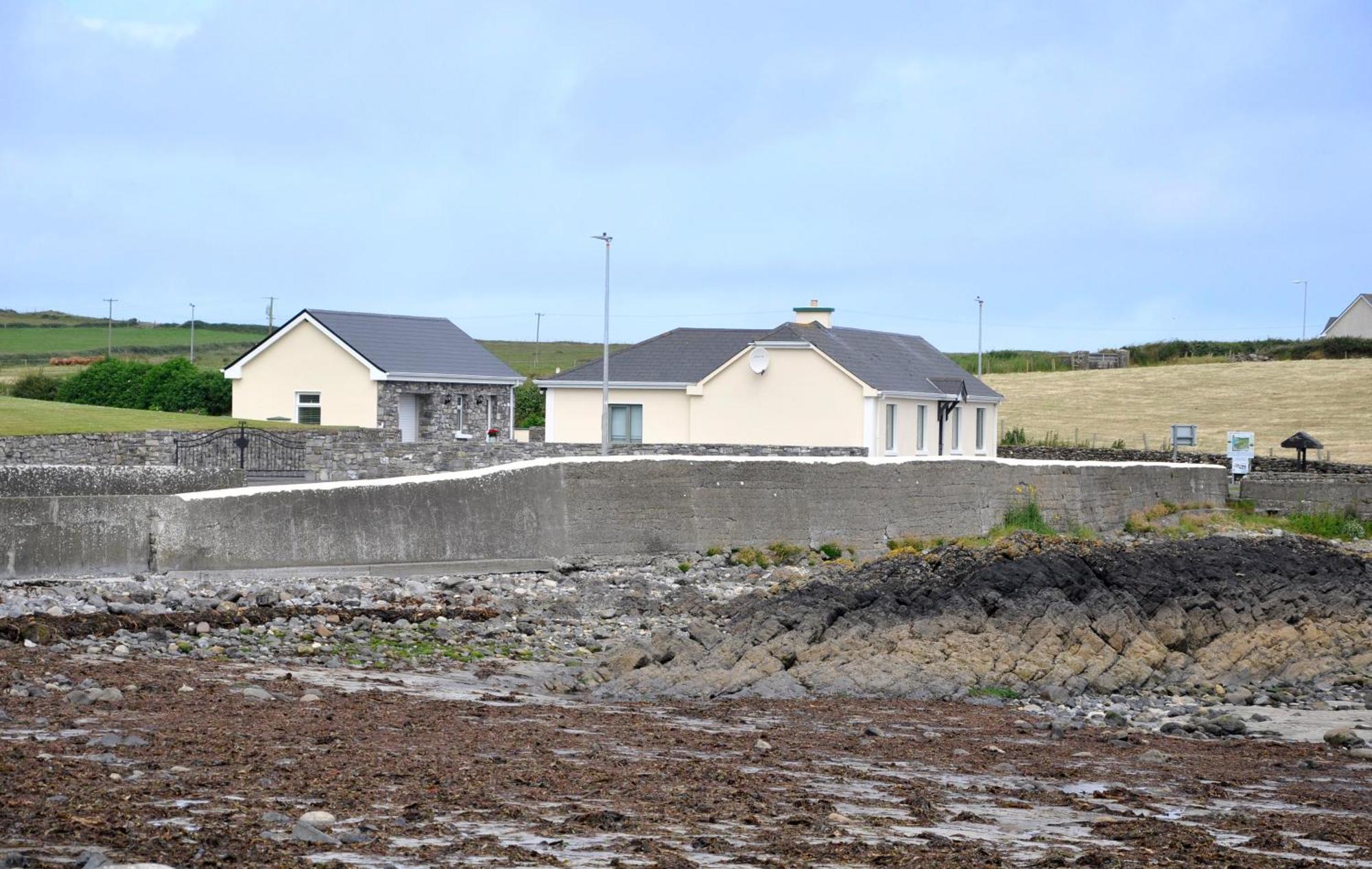 Villa The Waters Edge Aughris Esterno foto