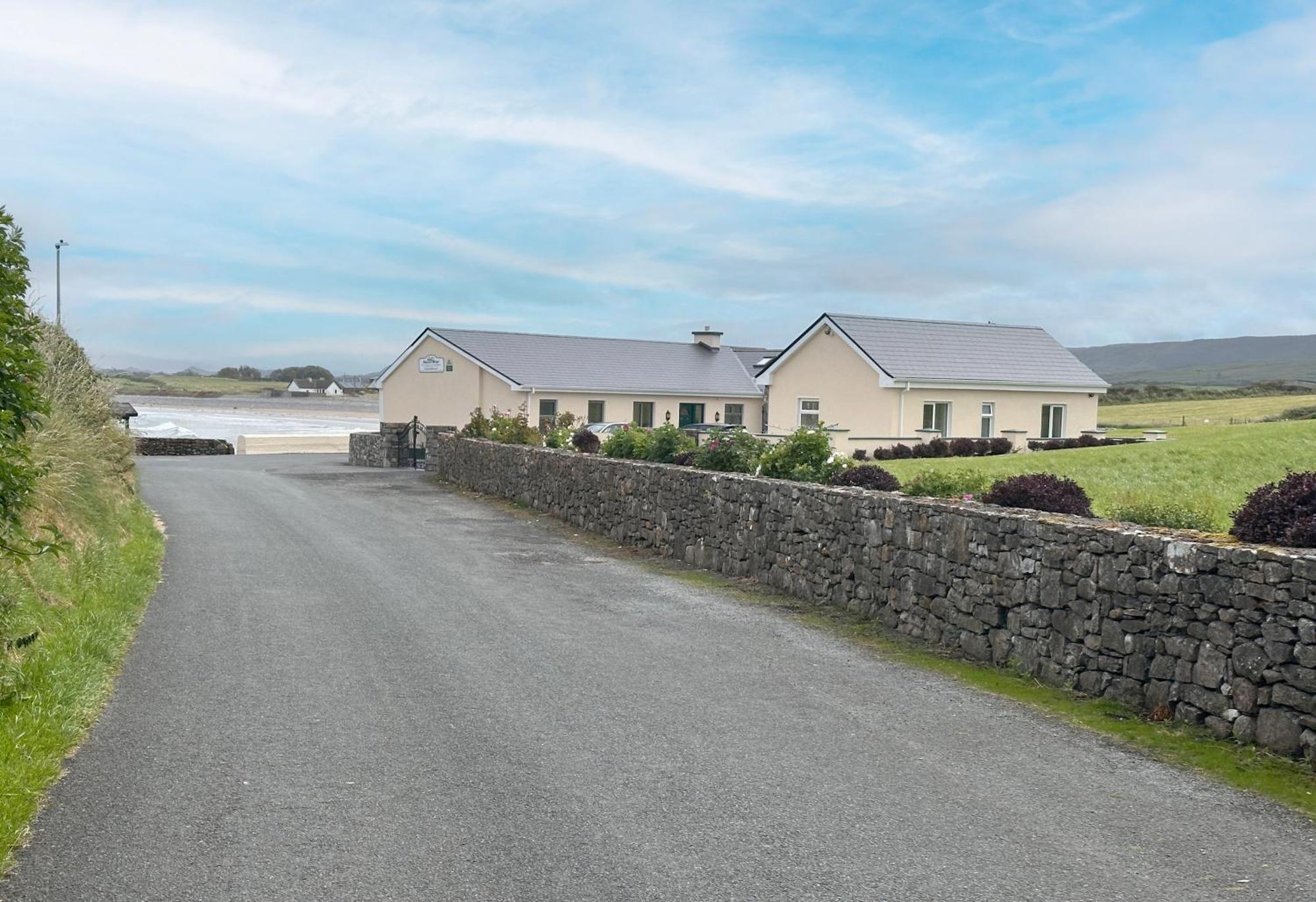 Villa The Waters Edge Aughris Esterno foto